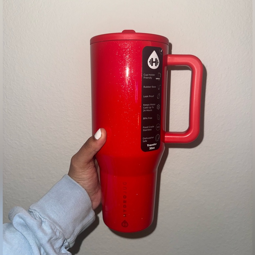 holly hydrojug